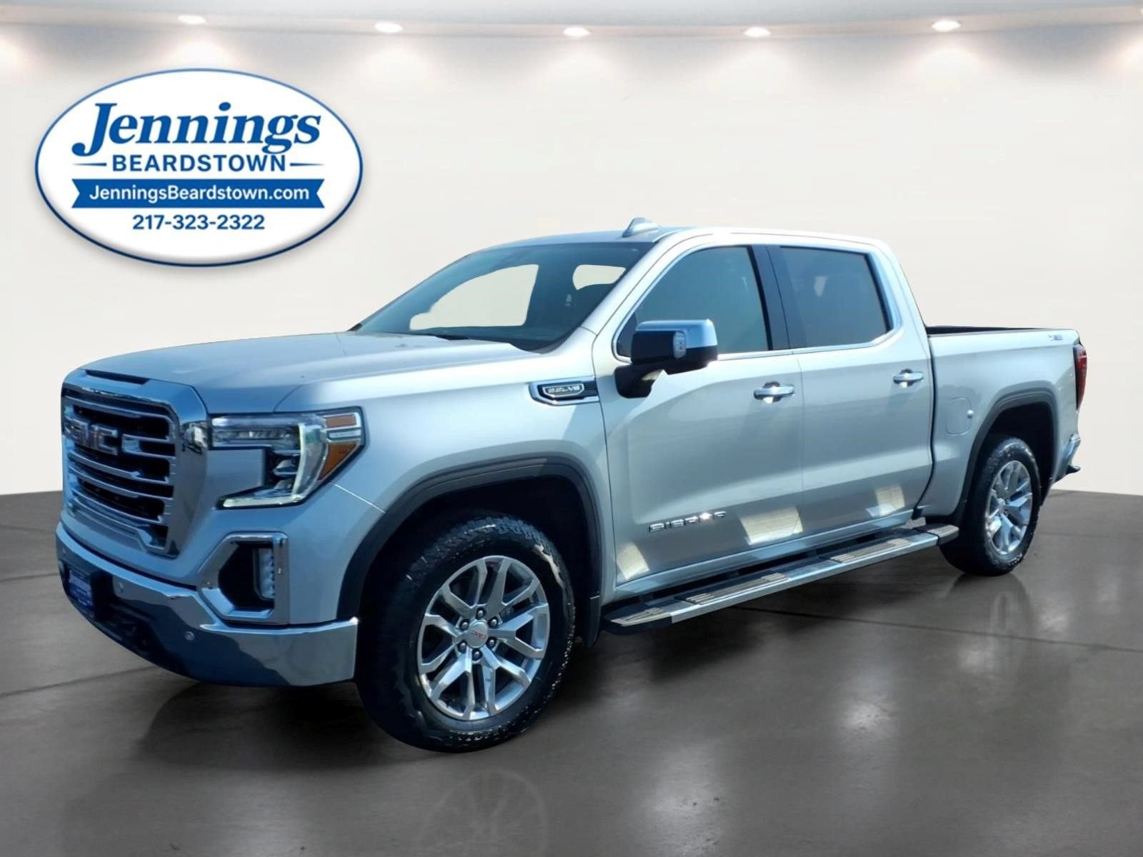 2021 GMC Sierra 1500 SLT in Quicksilver Metallic — front three-quarter view